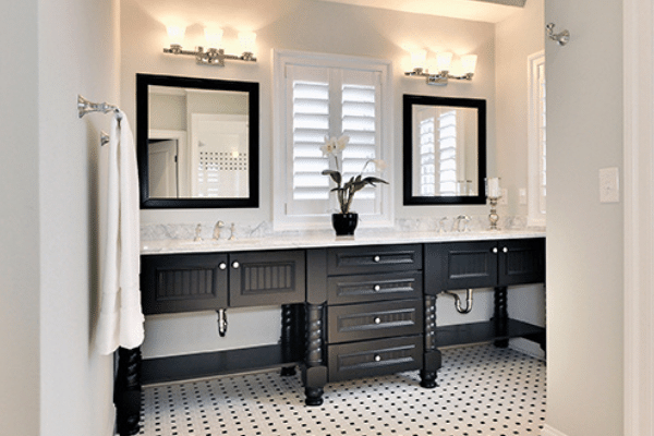 Traditional Black and White Master Bath 